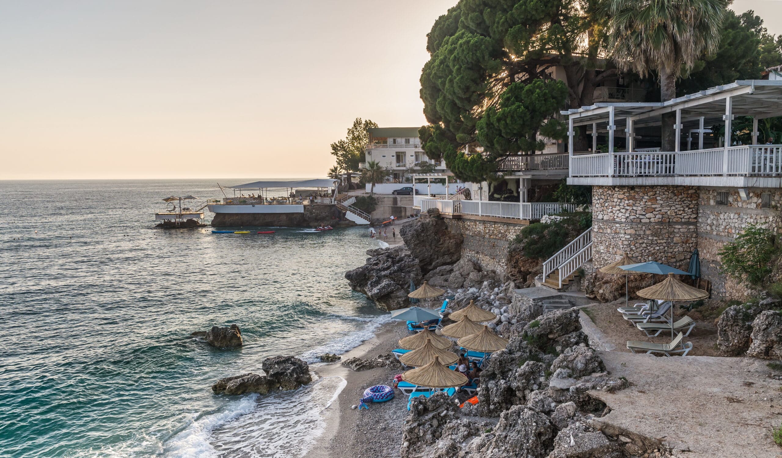 casa al mare in Albania, vivere con una pensione italiana senza pagare le tasse
